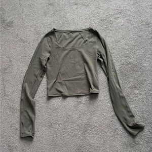 Athleta Transcend Crop LS